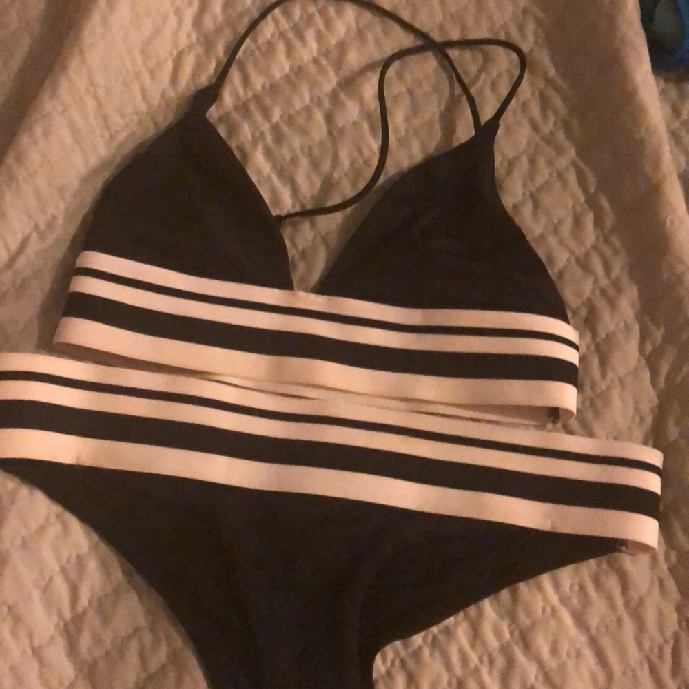 H&M cheeky bikini